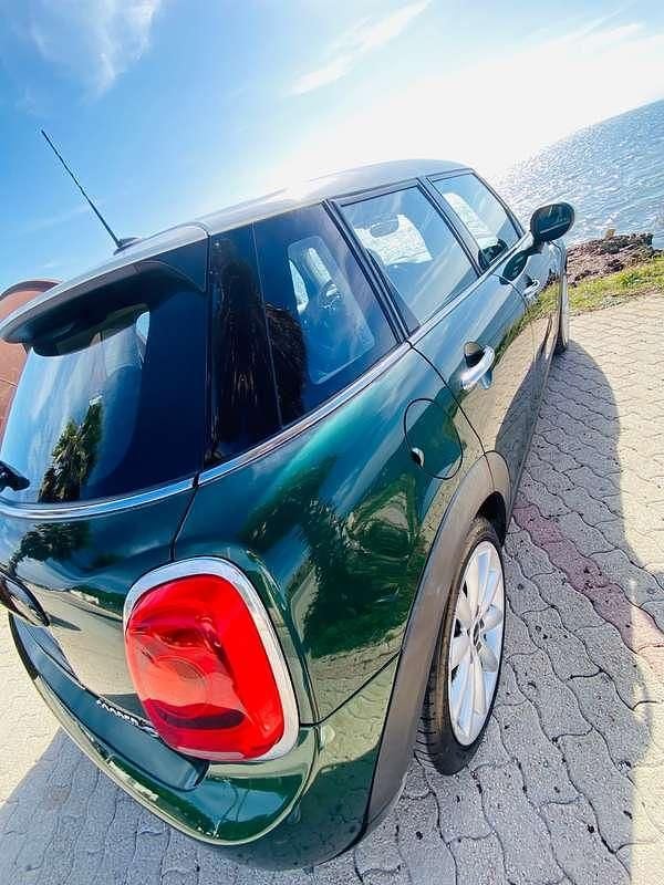 Usata Mini Cooper D Business 116 CV (85 kW) 2016 Verde Utilitaria