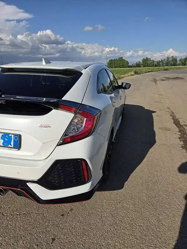 Usata Honda Civic Sport 182 CV (133 kW) 2019 Bianco Berlina