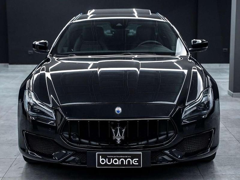 Usata Maserati Quattroporte 430 CV (316 kW) 2020 Nero metall perlato Berlina