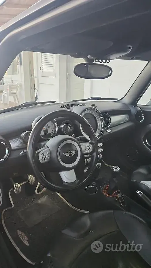 Usata Mini Cooper S 175 CV (128 kW) 2007 Grigio Utilitaria