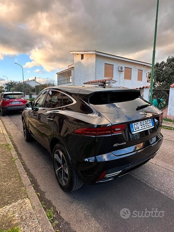 Usata Jaguar E-Pace R-Dynamic 2022 Nero SUV