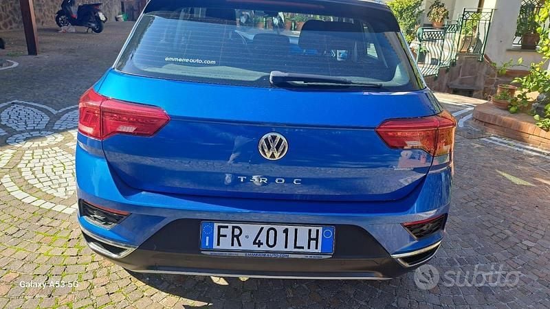 Usata VW T-Roc 150 CV (110 kW) 2018 Blu SUV