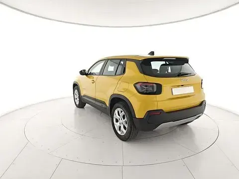 Usata Jeep Avenger Altitude 109 CV (80 kW) 2025 Giallo SUV