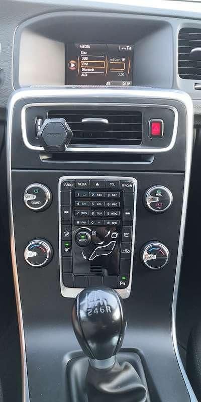 Usata Volvo S60 Kinetic 163 CV (119 kW) 2011 Berlina