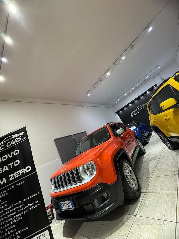 Arancione Usata 2015 Jeep Renegade Limited SUV | 9490 € (Super prezzo) - Immagine 1/4