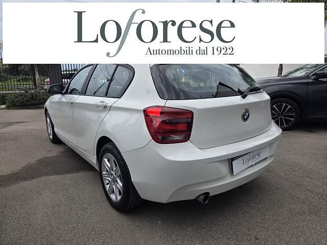 Usata BMW 114 95 CV (69 kW) 2014 Bianco pastello Utilitaria