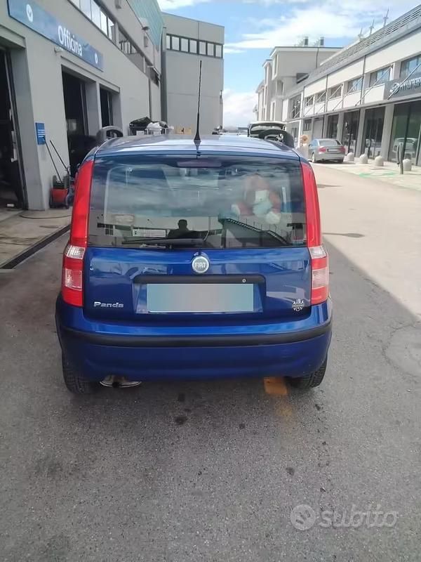 Usata Fiat Panda 60 CV (44 kW) 2006 Blu Utilitaria