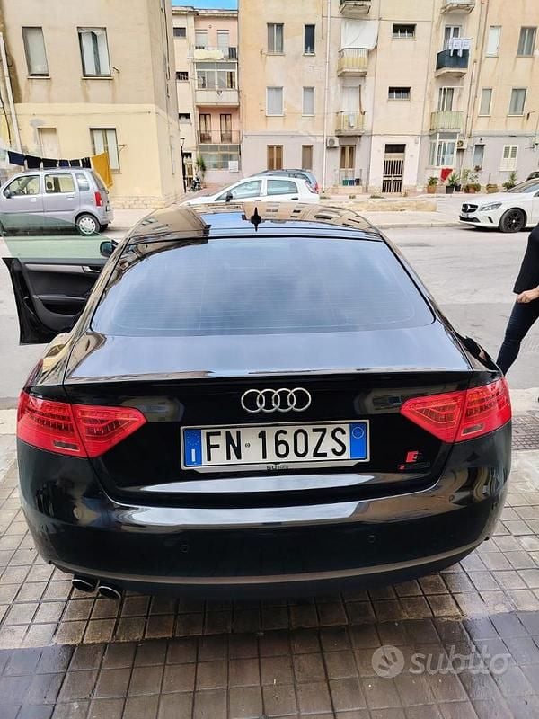 Begagnad Audi A5 2014 Svart Sportkupé