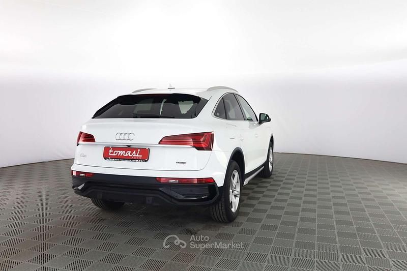 Usata Audi Q5 Advanced 204 CV (150 kW) 2024 Bianco SUV