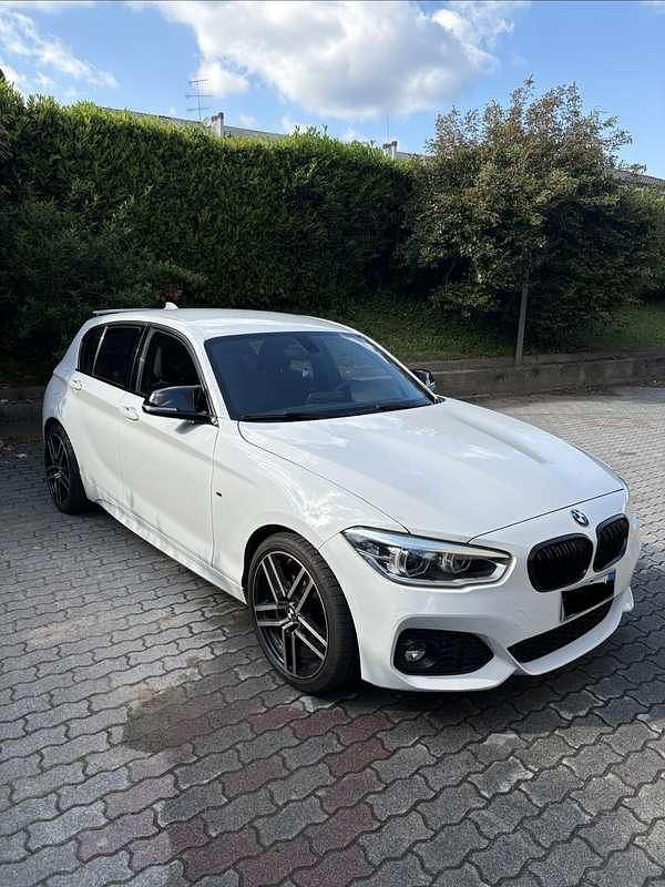 Usado BMW 118 M Sport 150 CV (110 kW) 2017 Blanco Utilitario