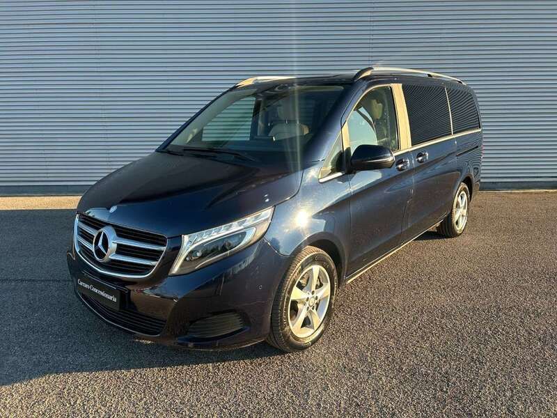 Usata Mercedes V250 190 CV (139 kW) 2016 Blu Monovolume