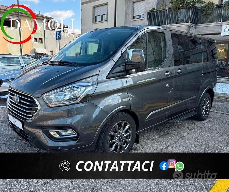Grigio Usata 2022 Ford Tourneo Custom Titanium Furgone | 36.990 € (Ottimo prezzo) - Immagine 1/4