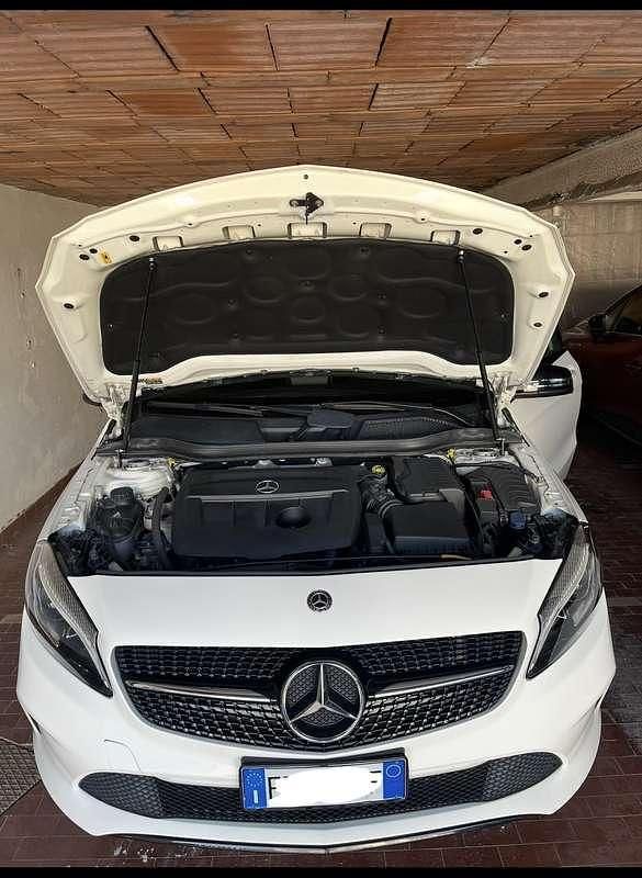 Usata Mercedes 180 109 CV (80 kW) 2018 Bianco Berlina