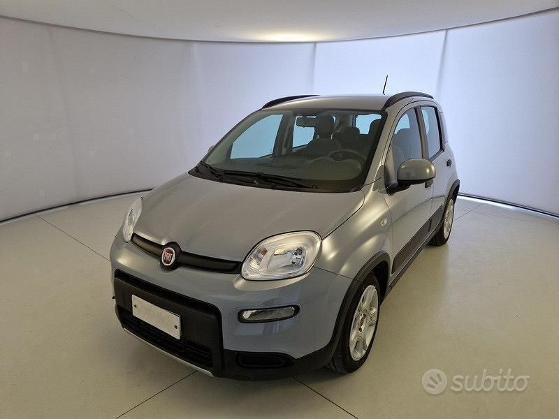 Grigio Usata 2022 Fiat Panda City Life Due volumi | 10.900 € (Buon prezzo) - Immagine 1/4