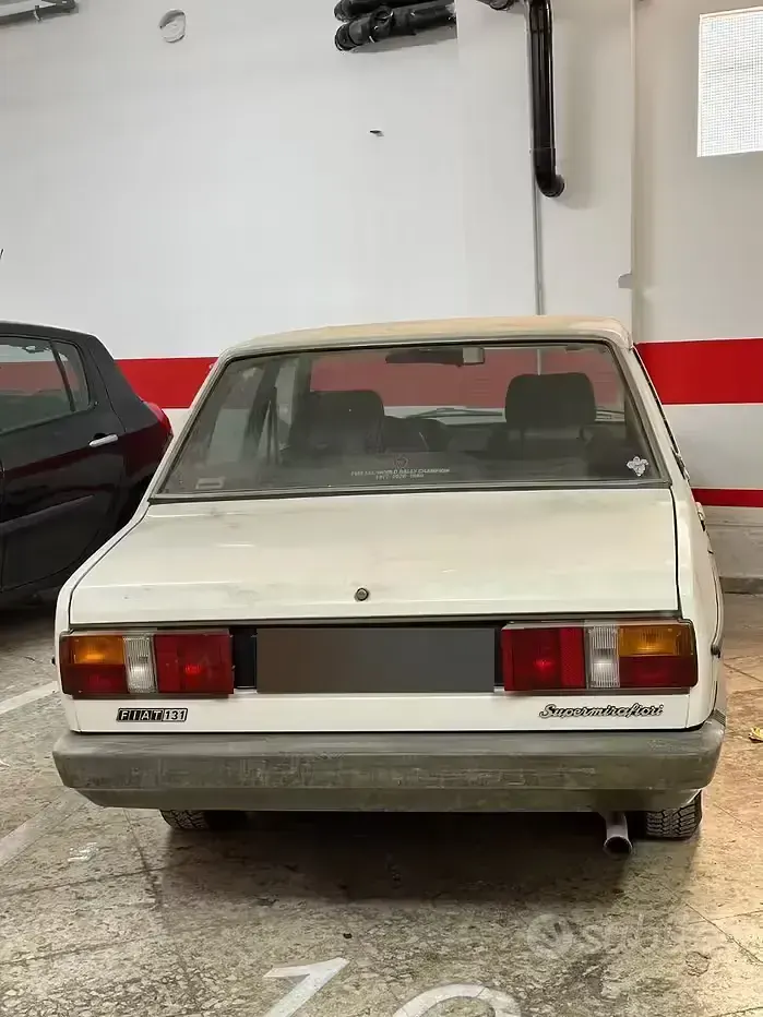 Usata Fiat 131 78 CV (57 kW) 1982 Bianco Berlina