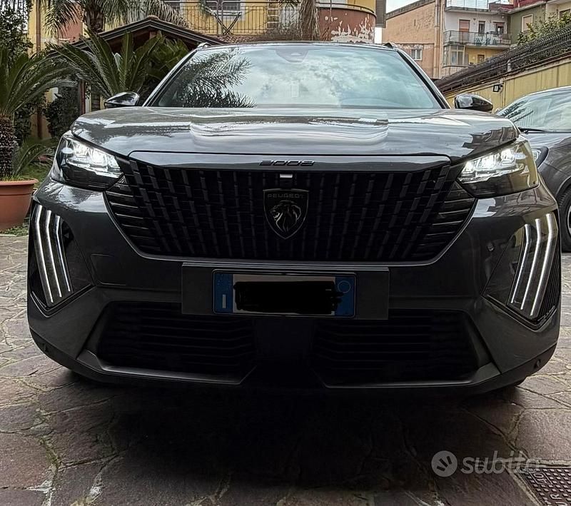Usata Peugeot 2008 GTi 130 CV (95 kW) 2024 Grigio SUV