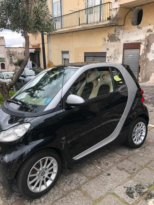 Usata 2007 Smart ForTwo Coupé Utilitaria | 4200 € (Cara) - Immagine 1/4