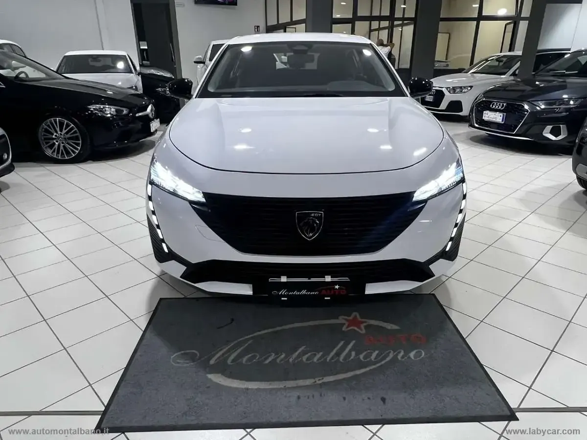 Usata Peugeot 308 Allure 131 CV (96 kW) 2022 Bianco Berlina