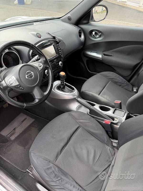 Usata Nissan Juke 110 CV (80 kW) 2011 Grigio SUV