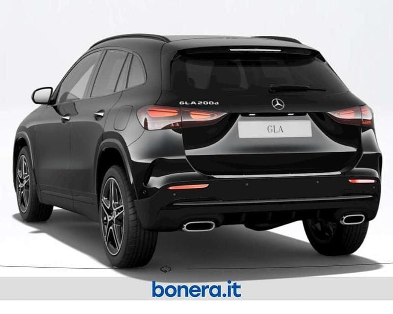 Nuova Mercedes GLA200 AMG line 150 CV (110 kW) 2026 Nero cosmo SUV