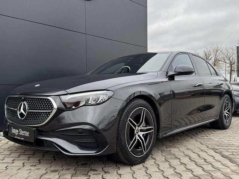 Usata Mercedes E220 Premium 197 CV (144 kW) 2024 Grigio Berlina