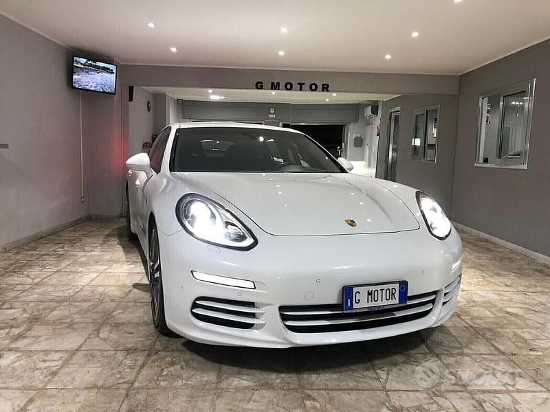 Usata Porsche Panamera 250 CV (183 kW) 2013 Bianco Berlina