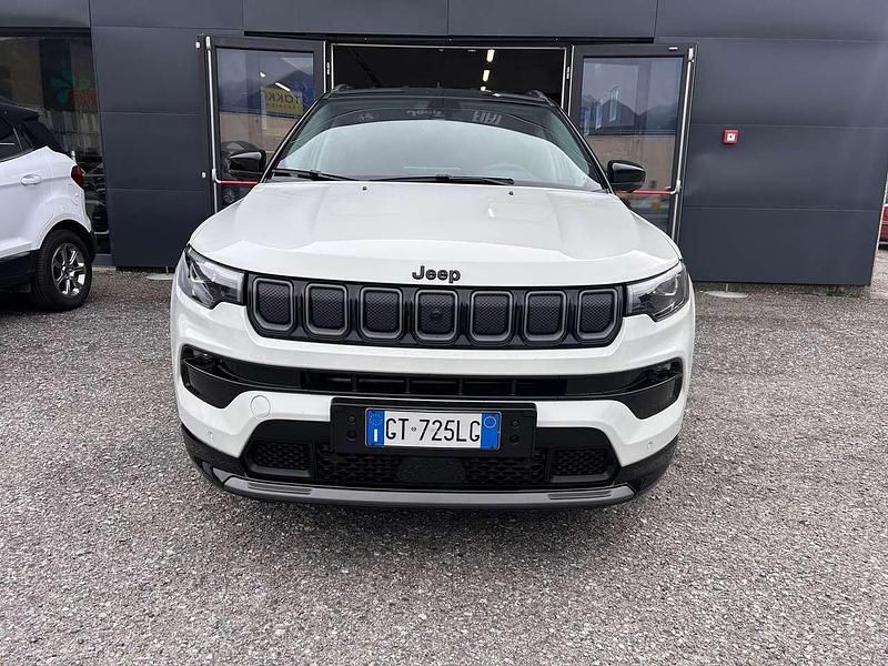 Usata Jeep Compass 131 CV (96 kW) 2024 Bianco tetto nero SUV