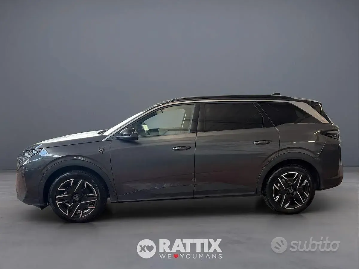 Usata Peugeot 5008 GTi 145 CV (106 kW) 2025 Grigio SUV