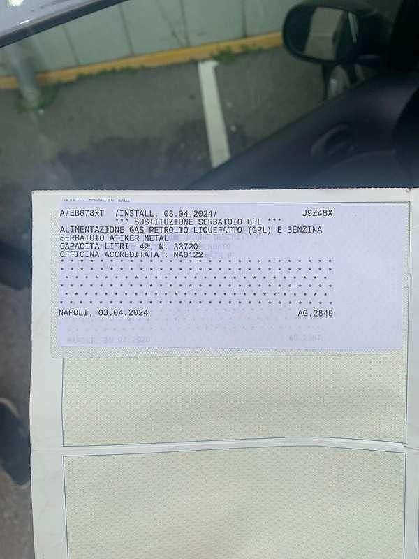 Usata Peugeot 206 60 CV (44 kW) 2010 Grigio Berlina