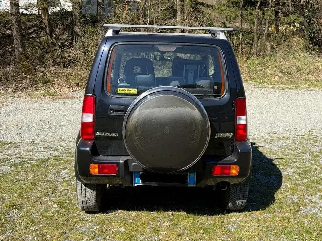 Usata Suzuki Jimny 86 CV (63 kW) 2007 SUV