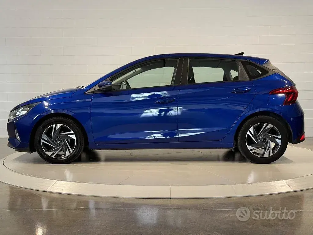 Usata Hyundai i20 84 CV (61 kW) 2023 Blu Utilitaria