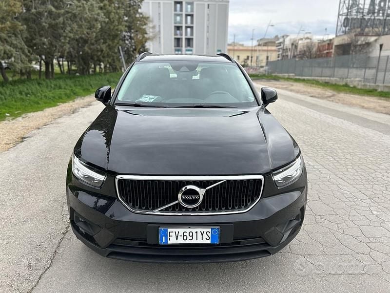 Usata Volvo XC40 Inscription 150 CV (110 kW) 2019 Nero SUV