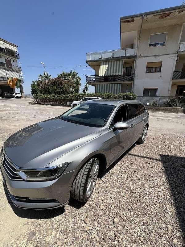 Usata VW Passat 190 CV (139 kW) 2015 Station wagon