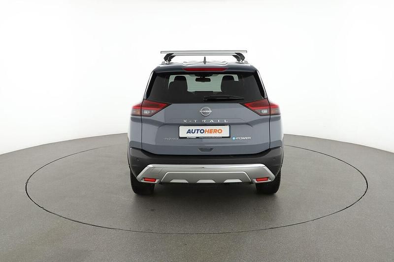Usata Nissan X-Trail 213 CV (156 kW) 2024 Grigio SUV