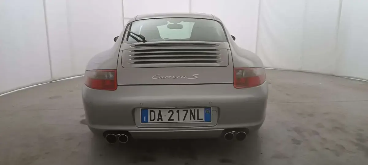 Usata Porsche 997 356 CV (261 kW) 2005 Argento Berlina