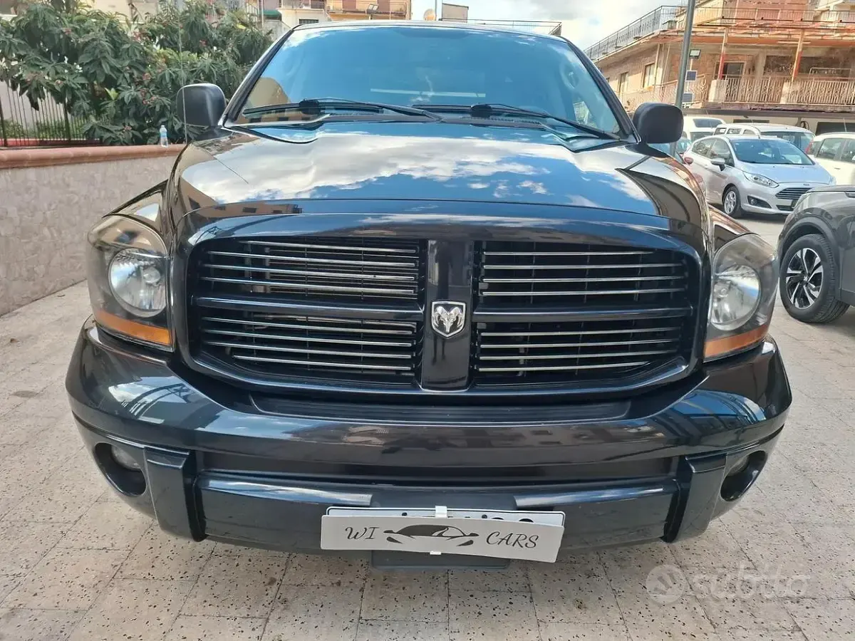 Usata Dodge Ram 345 CV (253 kW) 2006 Nero Pick-up