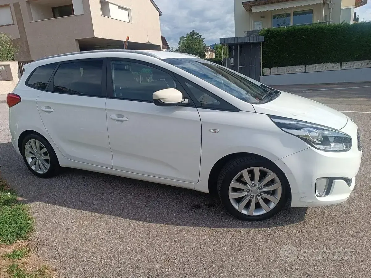 Usata Kia Carens 116 CV (85 kW) 2016 Bianco Monovolume