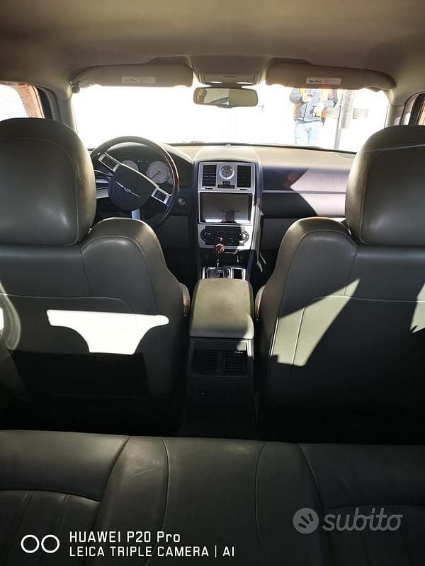 Usata Chrysler 300C 218 CV (160 kW) 2006 Nero Station wagon