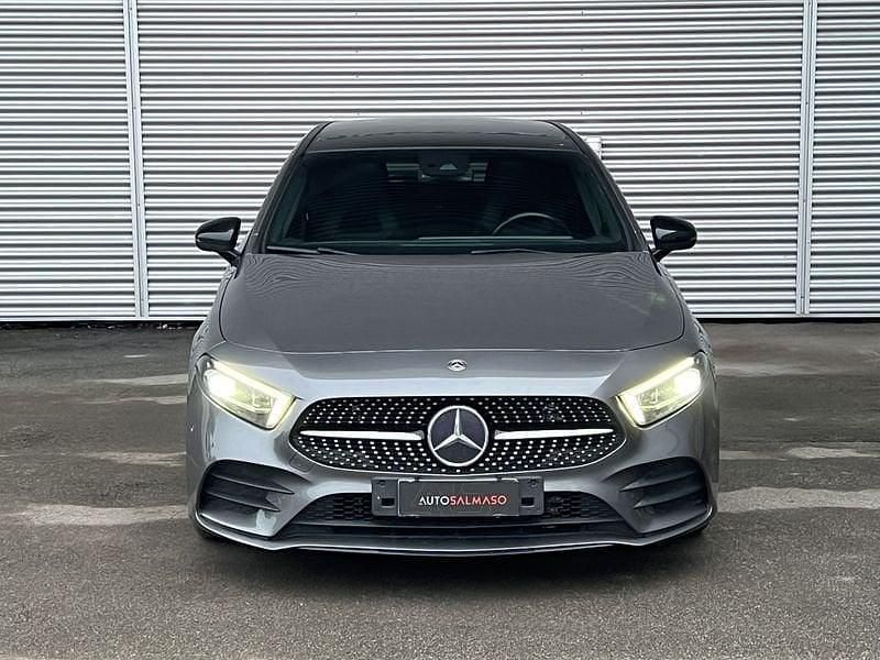 Usata Mercedes A150 AMG Line Premium Plus 150 CV (110 kW) 2019 Grigio Berlina