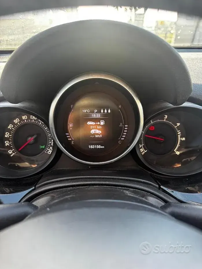 Usata Fiat 500X 120 CV (88 kW) 2018 Nero SUV