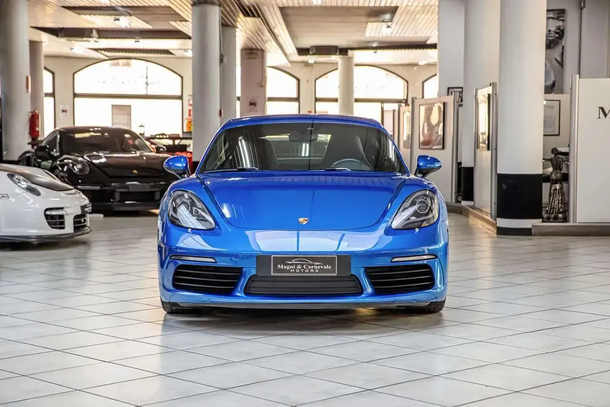 Usata Porsche 718 Sport 299 CV (219 kW) 2018 Blu zaffiro Coupé