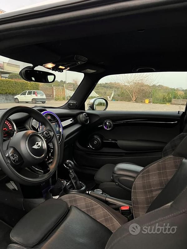 Begagnad Mini Cooper SD 170 HK (125 kW) 2014 Halvkombi
