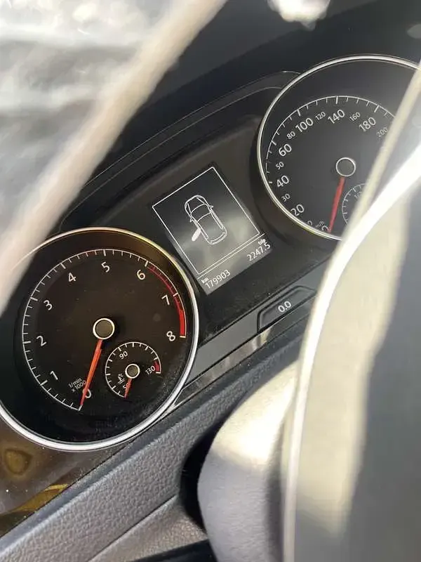 Usata VW Golf VII Highline 140 CV (102 kW) 2013 Berlina