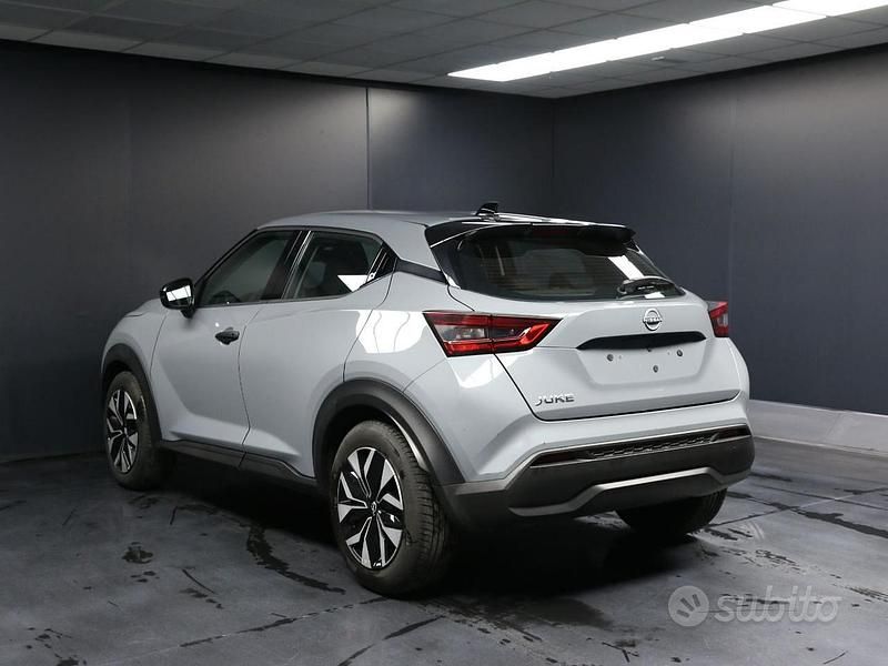 Usata Nissan Juke Acenta 114 CV (83 kW) 2025 Grigio SUV