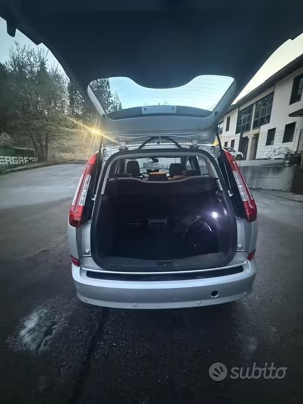 Usata Ford C-MAX Titanium 110 CV (80 kW) 2007 Grigio Monovolume