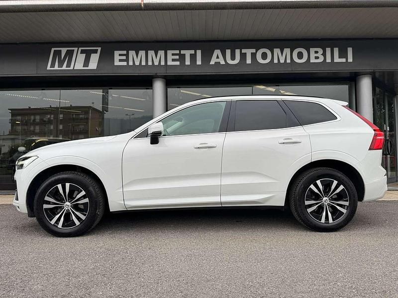 Usata Volvo XC60 Momentum 197 CV (144 kW) 2021 Bianco SUV