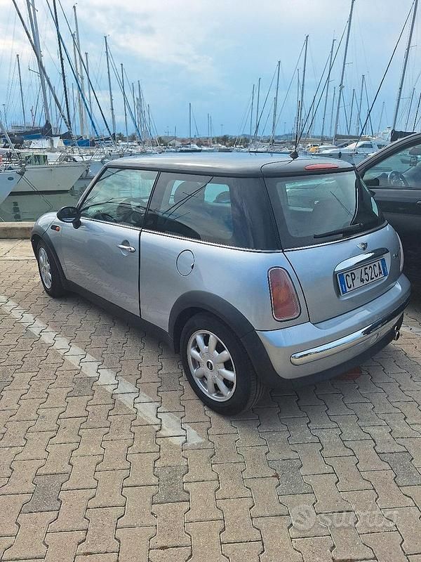 Usata Mini ONE 2004 Grigio Utilitaria