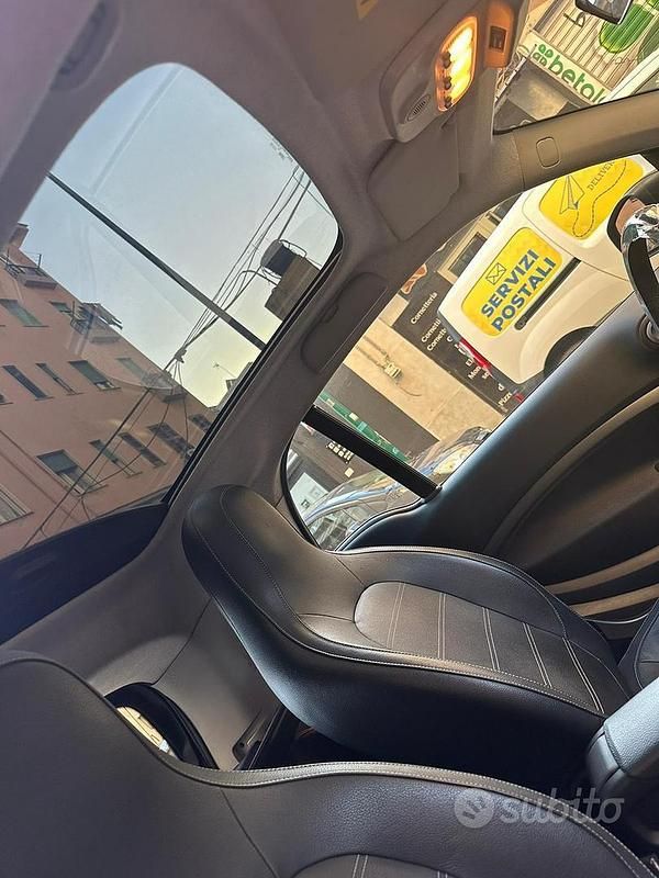 Usata Smart ForTwo Coupé 2022 Nero Utilitaria