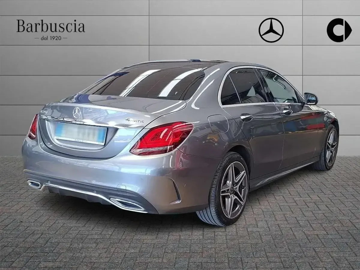 Usata Mercedes C220 Premium 194 CV (142 kW) 2019 Argento Berlina