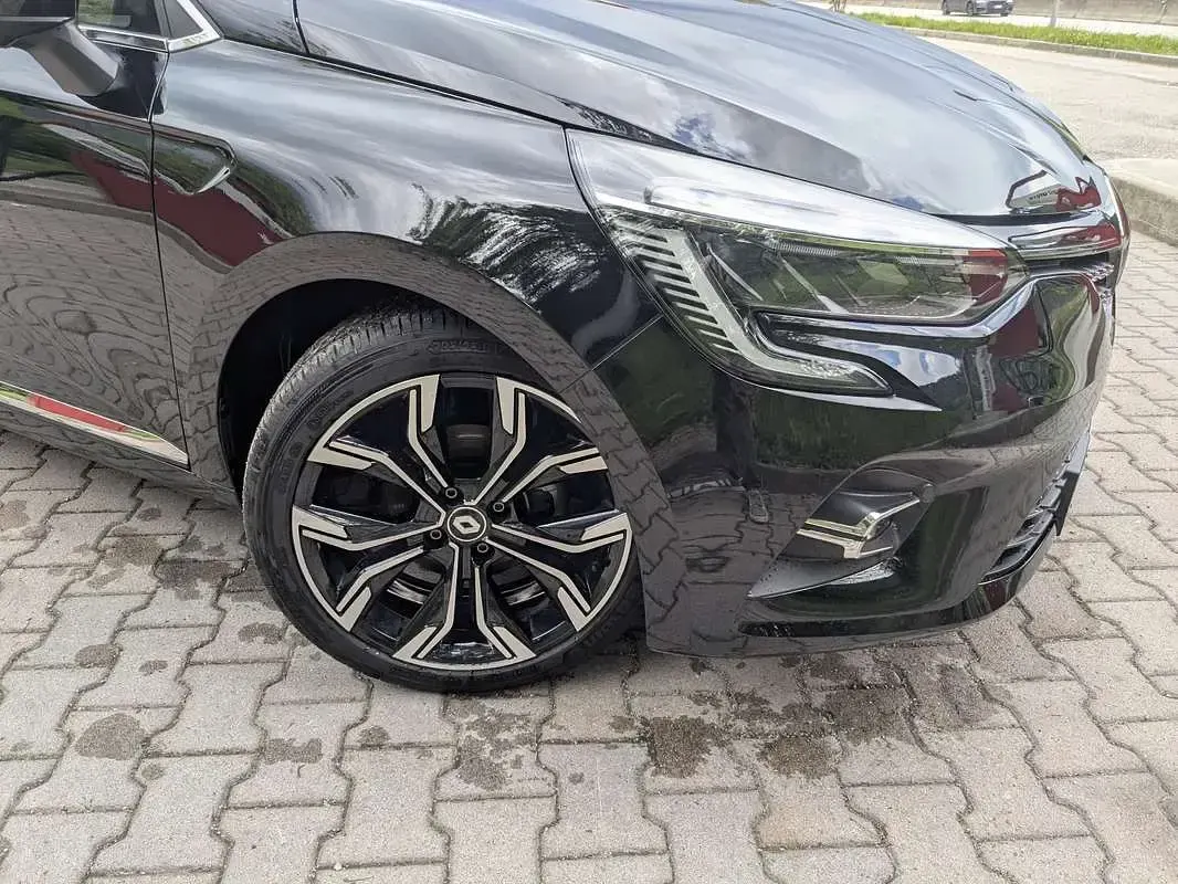Usata Renault Clio V Techno 101 CV (74 kW) 2022 Nero Berlina
